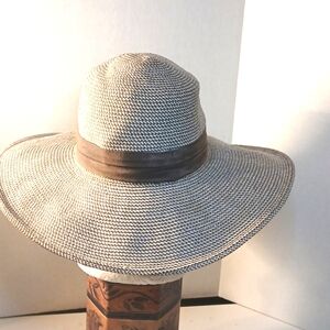 Solar Escape UV Casual Wide Brim Wheat Brown Sun Fedora